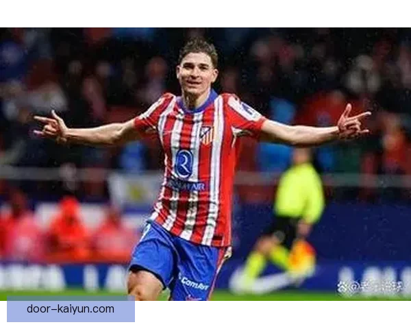 阿尔瓦雷斯：锋线上新星，球队未来希望与战略核心，备受期待