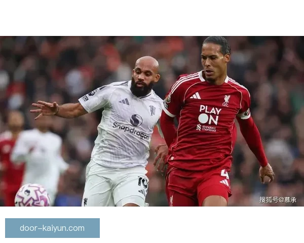 范戴克在欧冠决赛中展现强大空中能力，头球绝杀助队取胜